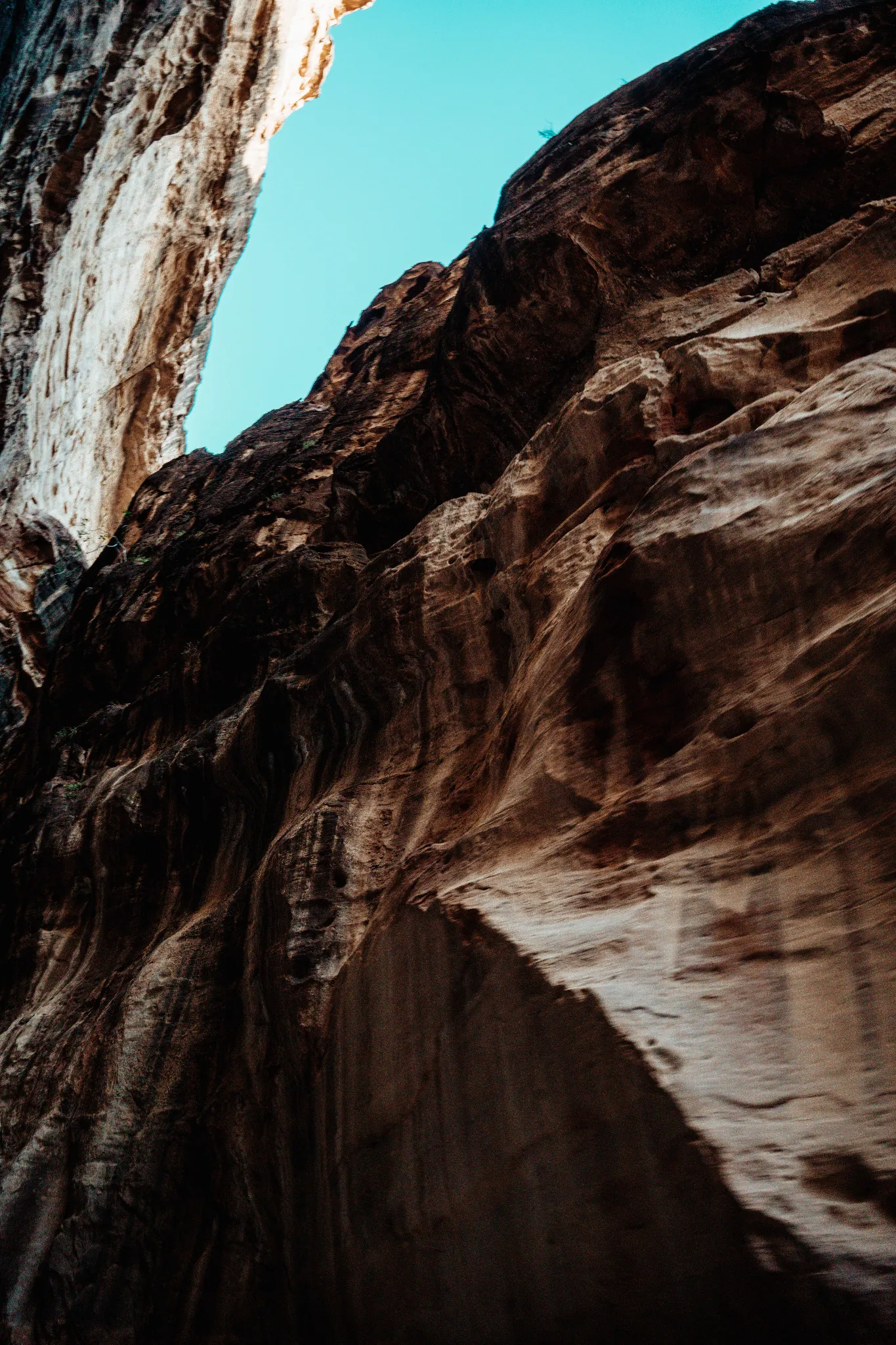 PETRA — A PHOTOGRAPHIC STUDY, image 7